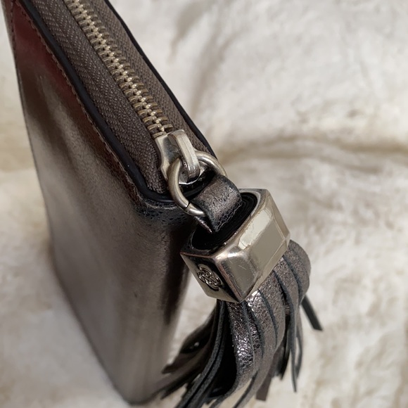 Stella & Dot Pewter Metallic Mercer Zip Wallet - Picture 6 of 6